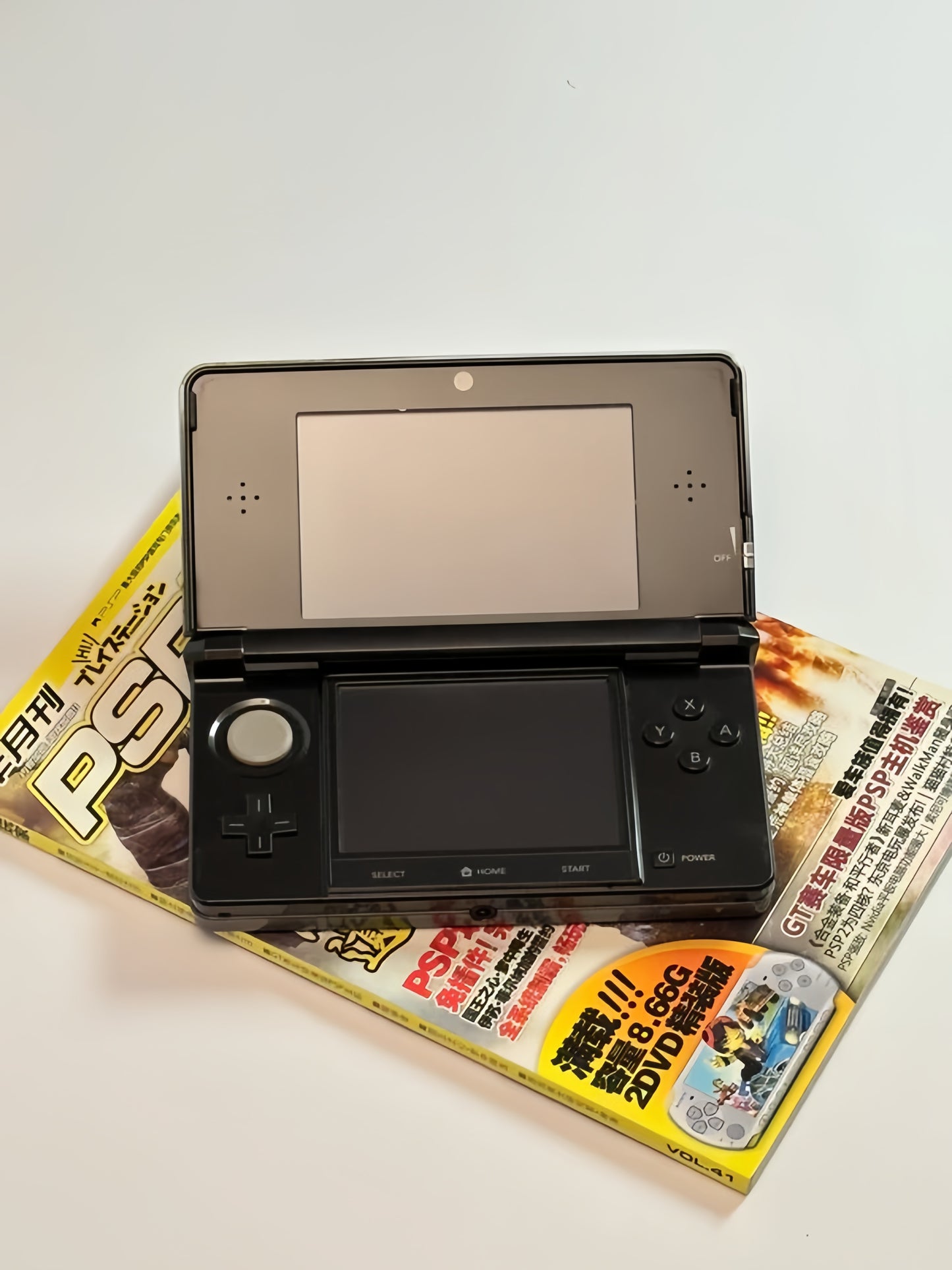 Nintendo - Black 3DS