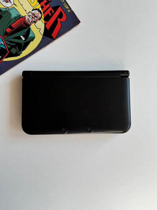 Nintendo 3DS XL - black